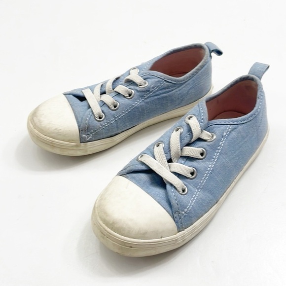 Old Navy toddler girls blue slip on sneakers - Picture 3 of 8